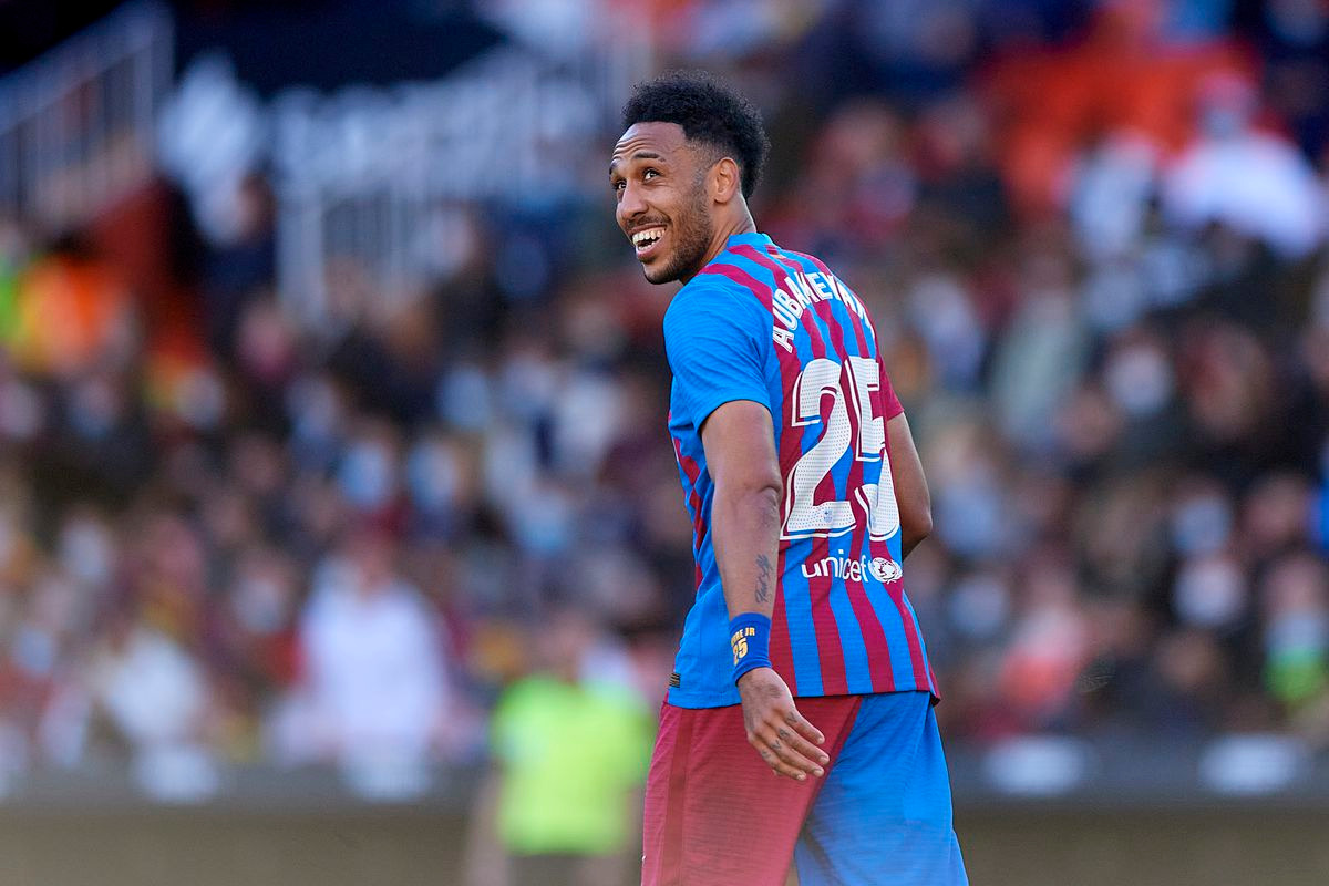 هتریک اوبامیانگ مقابل والنسیا