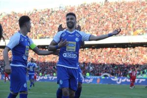 ارسلان مطهری دربی باز ترین نیمکت نشین استقلال 1 ارسلان مطهری