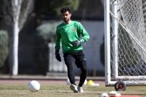 احمد گوهری تا پایان فصل به تشخیص گل محمدی فیکس می شود 2 احمد گوهری تا پایان فصل به تشخیص گل محمدی فیکس می شود1