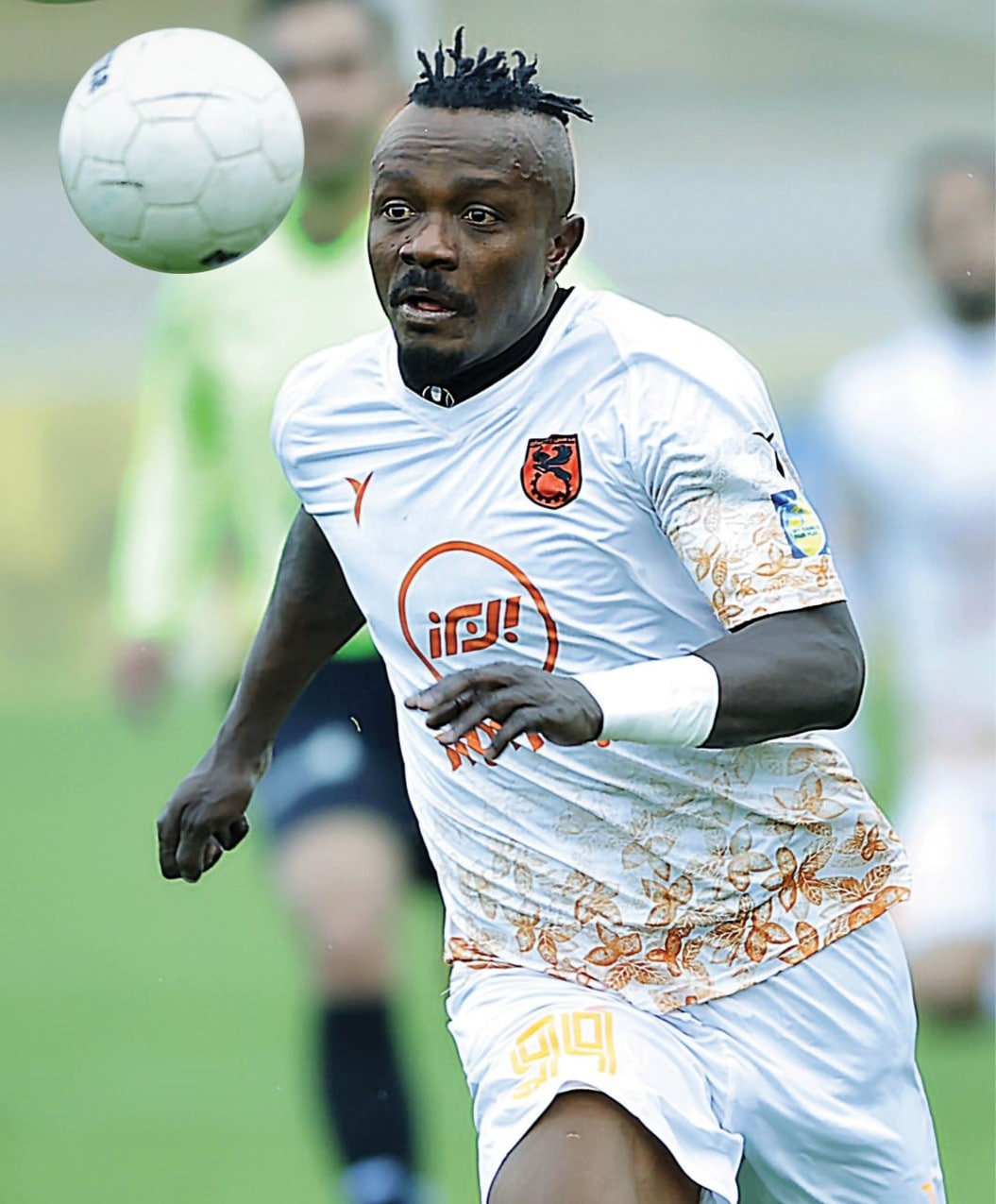 گادوین منشا در آستانه بازگشت به پرسپولیس2