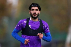 میلاد زکی‌پور تا پرسپولیس فاصله ای ندارد