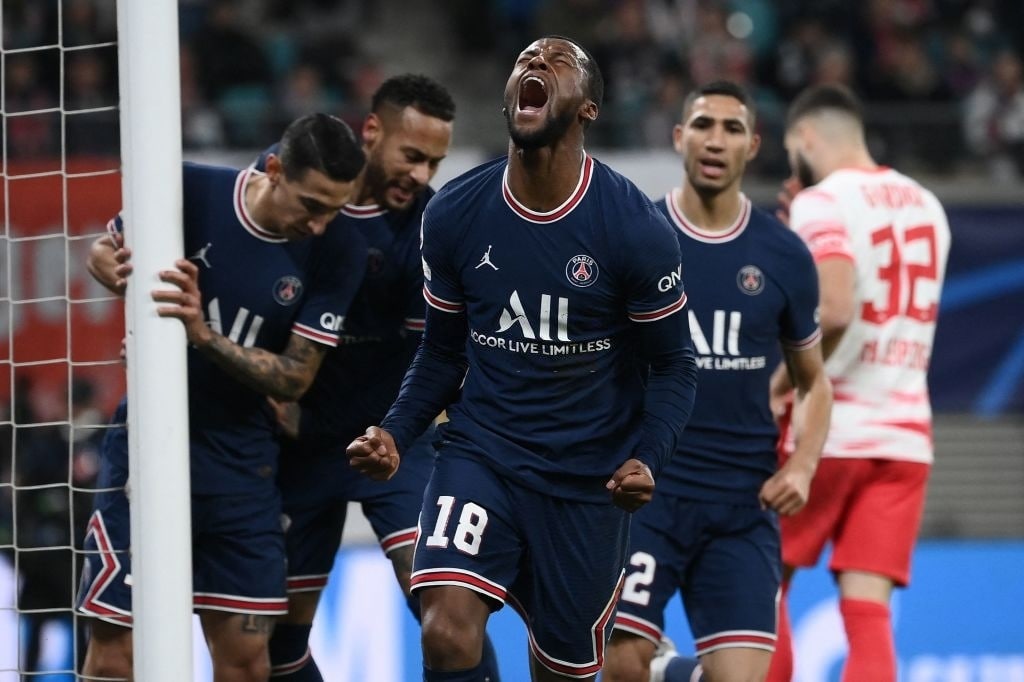 جورجینیو واینالدوم مورد توجه باشگاه رم و آقای خاص قرار دارد