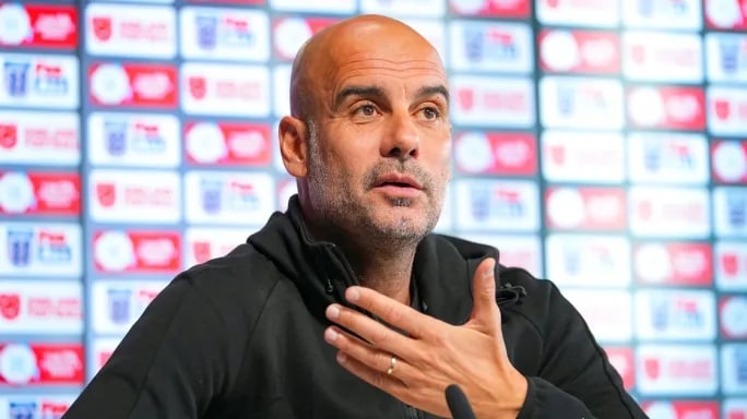 گواردیولا حرکات هالند را به مسی تشبیه کرد.