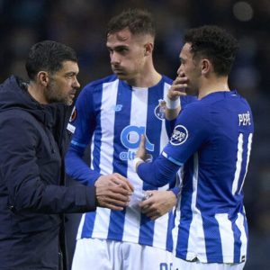 سرجیو کنسیسائو پس از حوادث اخیر در نشست خبری شرکت نمی کند 2 سرجیو کنسیسائو پس از حوادث اخیر در نشست خبری شرکت نمی کند1