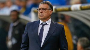 سرمربی تیم ملی فوتبال مکزیک برای لهستانی ها کری خواند 1 سرمربی تیم ملی فوتبال مکزیک برای لهستانی ها کری خواند2