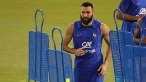 دشان به چه دلیل از بنزما ناراحت شده است؟ 1 دشان به چه دلیل از بنزما ناراحت شده است؟4