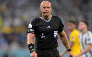 شیمون مارسینیاک پاسخ انتقاد فرانسوی‌ها را با مدرک داد1