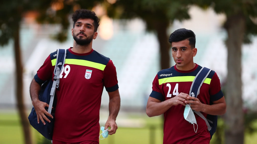 کنار گذاشتن دو بازیکن استقلال به تشخیص سرمربی1