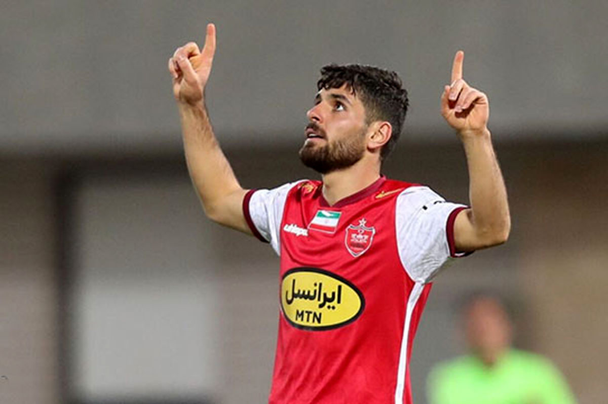 محمد عمری شیوه بازی خودش را تغییر داده است؟