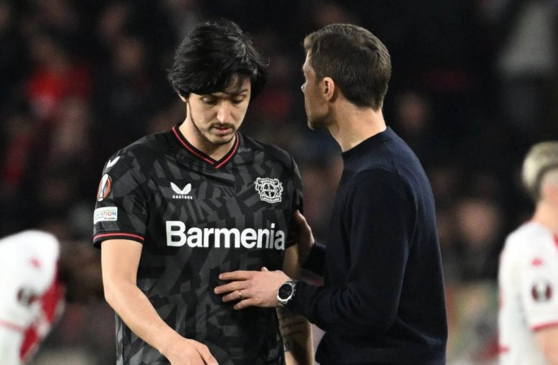 گزینه اول انتخاب ژابی آلونسو آزمون می باشد.22