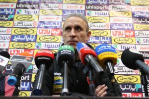 گل محمدی به نشست خبری نمی رود، پرسپولیس می برد! 3 گل محمدی به نشست خبری نمی رود، پرسپولیس می برد!2