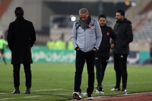 تفاوت دیدگاه سرمربی پرسپولیس نسبت به اظهارات سایت باشگاه 3 تفاوت دیدگاه سرمربی پرسپولیس نسبت به اظهارات سایت باشگاه