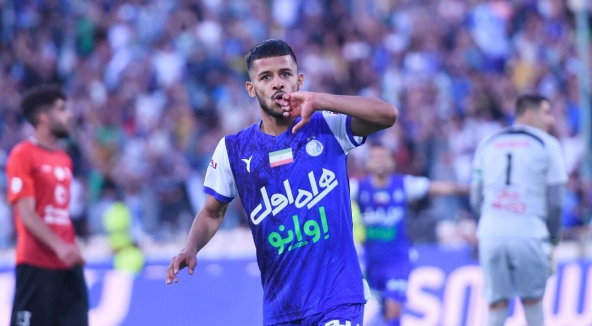 سرمربی تیم ملی پیش از دربی به ستاره آبی ها روحیه داد2