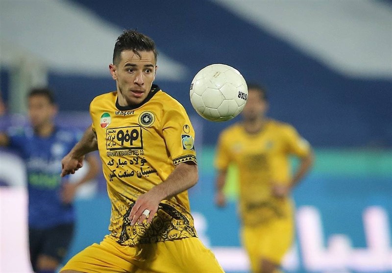 فرشاد احمدزاده