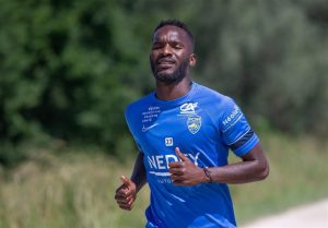 مهاجم خارجی نساجی به صورت توافقی از این باشگاه جدا شد 2 مهاجم خارجی نساجی به صورت توافقی از این باشگاه جدا شد22