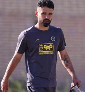 مینیسک زانو چهار هفته امید نورافکن را از میادین دور کرد 1 امید نورافکن