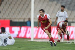 شارژمالی پرسپولیسی ها پیش از بازی مقابل ذوب آهن 2 شارژمالی پرسپولیسی ها پیش از بازی مقابل ذوب آهن