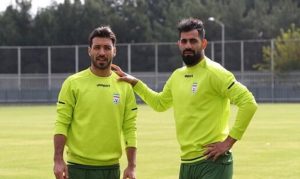 دو مدافع تیم ملی از خجالت کی روش درآمدند 1 دو مدافع تیم ملی از خجالت کی روش درآمدند2