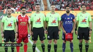 کمک داور جنجالی محروم می شود 1 کمک داور جنجالی محروم می شود2