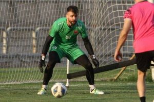 جریمه دیر کرد مطالبات دروازه بان کروات سابق پرسپولیس را فیفا پرداخت می کند2