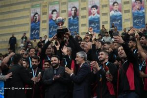 بانک شهر قهرمان لیگ کشتی آزاد شد 1 بانک شهر قهرمان لیگ کشتی آزاد شد2