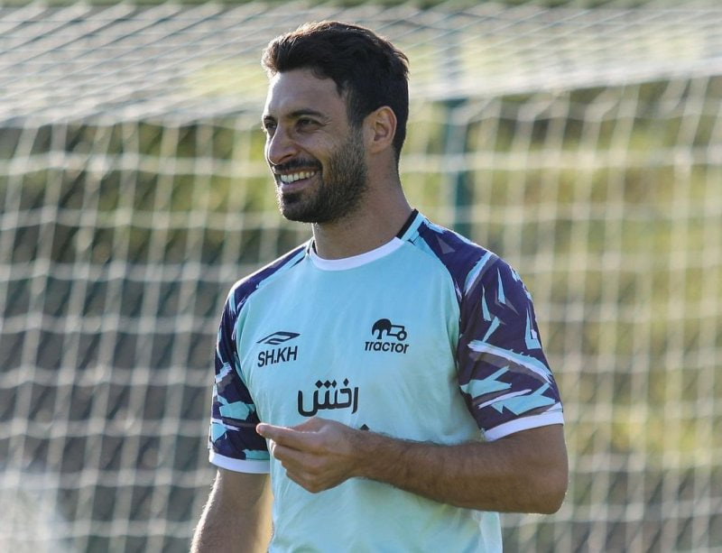 خلیل زاده خمز را بالاتر از برانکو و اسکوچیچ می داند