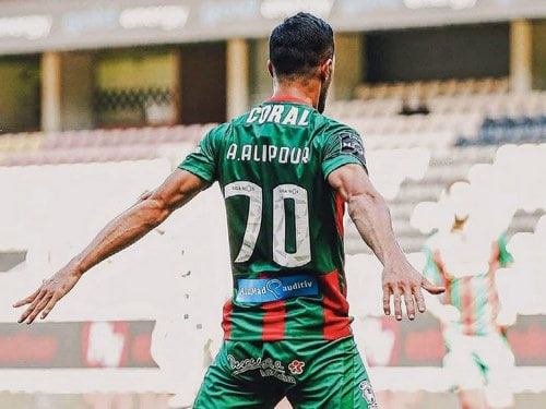 مهاجم سابق پرسپولیس برای بازگشت به این تیم چراغ سبز نشان داد1