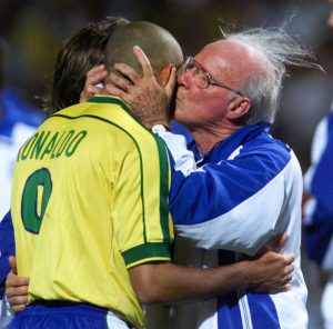 اسطوره فوتبال برزیل در 92 سالگی درگذشت