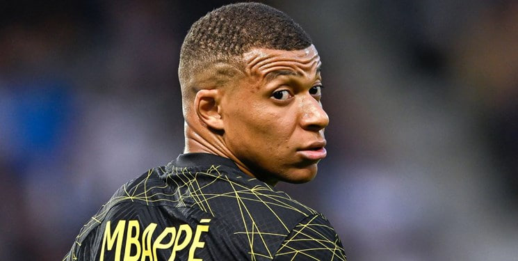 امباپه از شرایط خود در پاریس رضایت دارد2