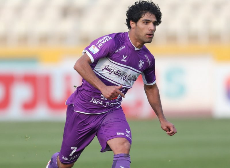 استقلال به دنبال هافبک طراح هوادار می باشد2