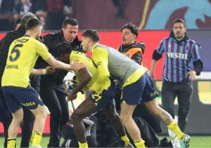 اتفاقات عجیب و باور نکردنی در فوتبال ترکیه 1 اتفاقات عجیب و باور نکردنی در فوتبال ترکیه2