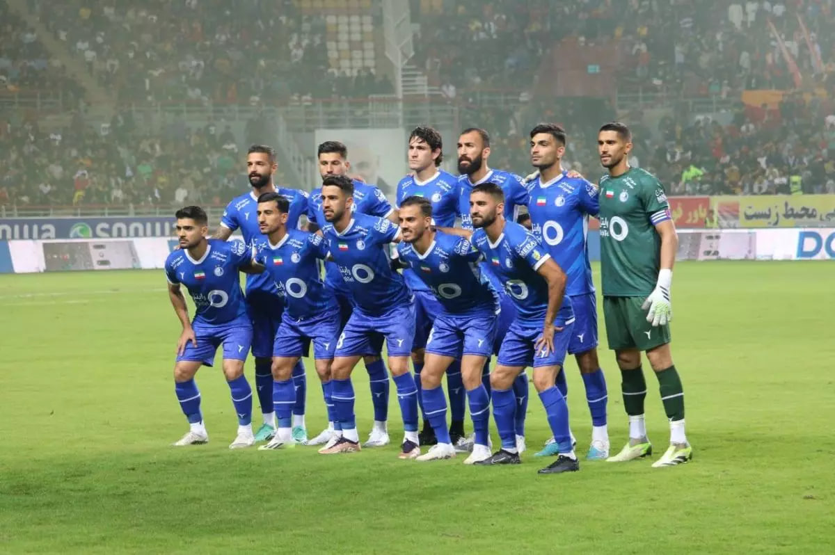 استقلال خارج از خانه به سختی برنده می شود1