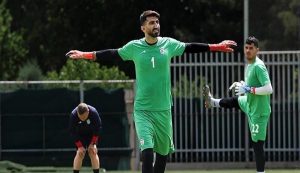 بیرانوند حرکت غیر قانونی انجام داد 1 بیرانوند حرکت غیر قانونی انجام داد2