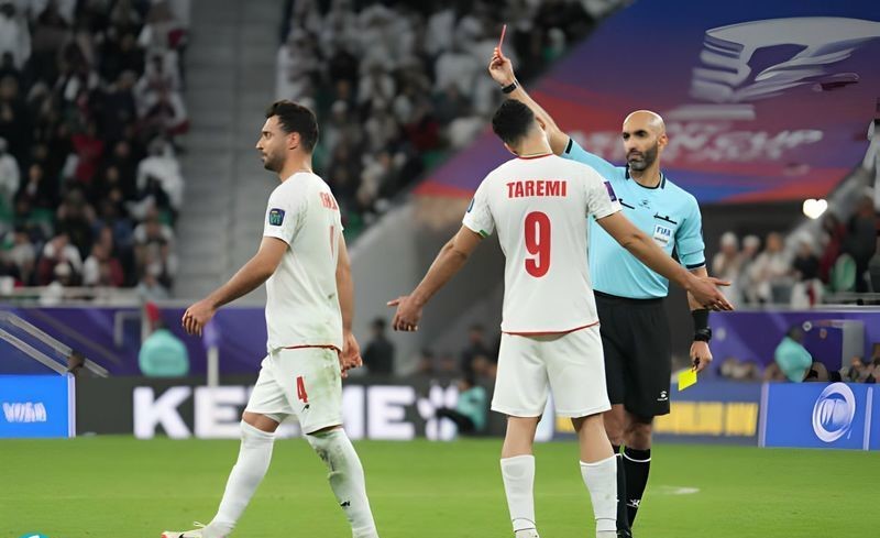 جریمه دلاری خلیل زاده به دلیل اخراج جنجالی