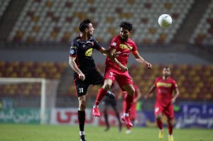 پرسپولیسی های فولاد با انگیزه مقابل تیم سابق 1 پرسپولیسی های فولاد با انگیزه مقابل تیم سابق2