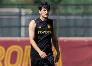 تنها بازیکن رم که در تمرینات گروهی حاضر نبود،سردار آزمون بود 1 تنها بازیکن رم که در تمرینات گروهی حاضر نبود،سردار آزمون بود2