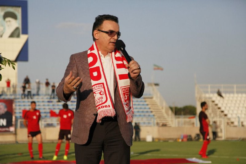 مالک تراکتور دیگر نمی خواهد در لیگ برتر باشگاه داری کند.11