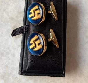 هدیه ویژه باشگاه الهلال برای اسطوره فوتبال ایران 2 هدیه ویژه باشگاه الهلال برای اسطوره فوتبال ایران2