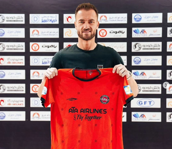 مهاجم خارجی با تراکتور به توافق رسید1