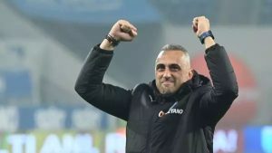 با سرمربی بلغاری مورد نظر استقلال بیشتر آشنا شویم 2 با سرمربی بلغاری مورد نظر استقلال بیشتر آشنا شویم1