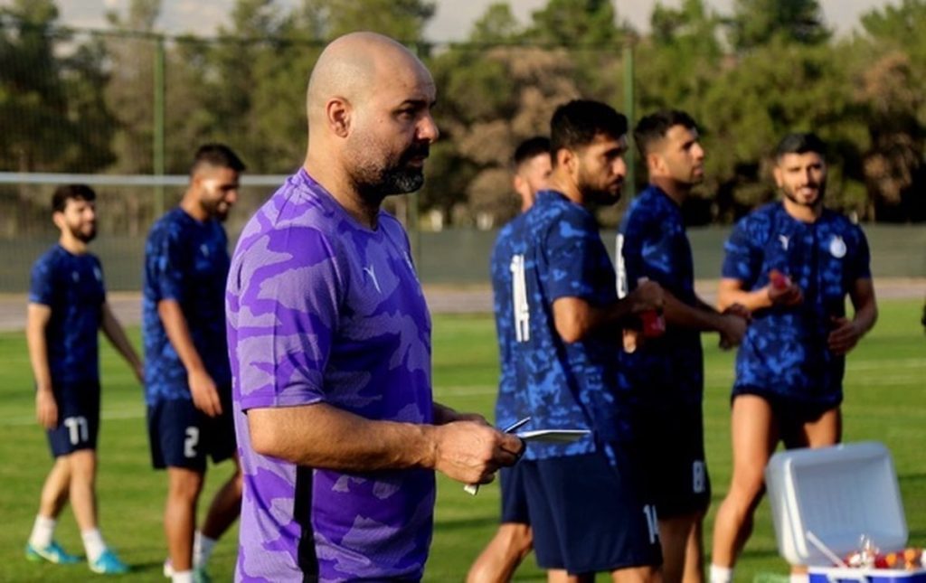 حضور سرمربی خارجی در استقلال قطعی خواهد بود