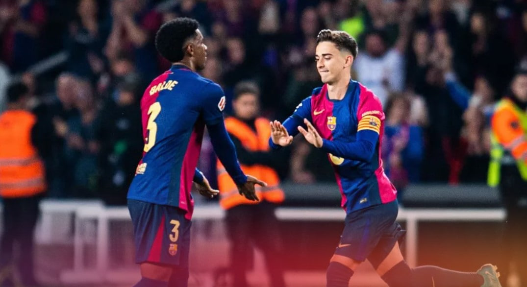 گاوی با بازوبند کاپیتانی به میادین بازگشت