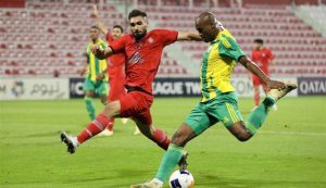 تراکتور دچار غرور کاذب شده است 1 تراکتور دچار غرور کاذب شده است2