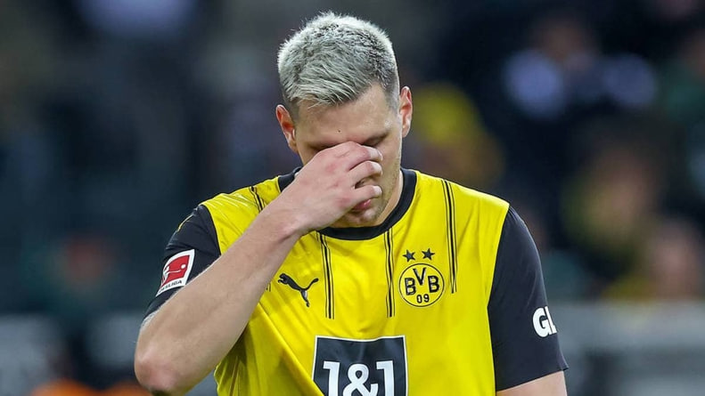 دورتموند بدون سوله مقابل بارسلونا قرار خواهد گرفت2