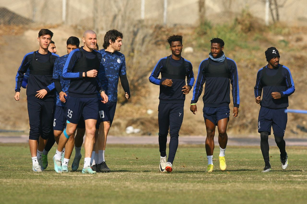 نوتیس بازیکنان خارجی استقلال به مدیریت باشگاه2