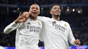 کهکشانی ها پیشتاز درآمد زایی از فروش پیراهن1