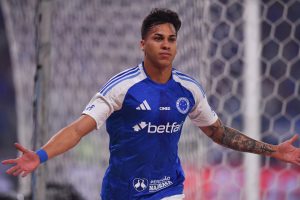 بایرن مونیخ به دنبال جذب مهاجم برزیلی 2 بایرن مونیخ به دنبال جذب مهاجم برزیلی2