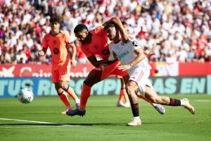 خشم آرائوخو از داوری جنجالی در شکست بارسلونا مقابل سویا2