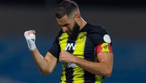 تأخیر مشکوک در تمدید قرارداد بنزما1