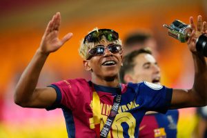 خبر عالی برای بارسلونا؛ لامین یامال به اوج برگشت 2 خبر عالی برای بارسلونا؛ لامین یامال به اوج برگشت2